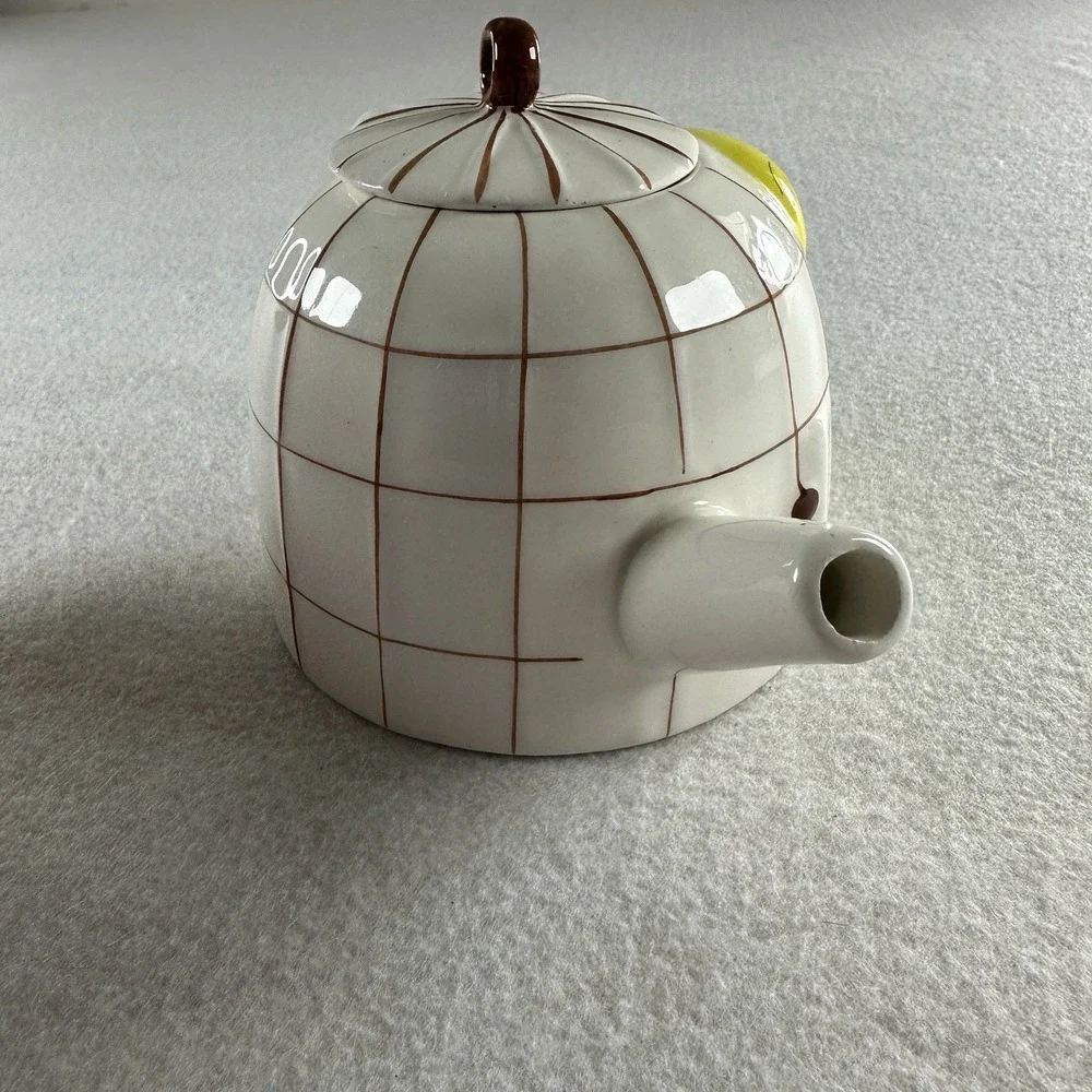 Vintage 1997 Giftco Warner Bros‎ Tweety Bird Ceramic Teapot Lid Looney Tunes